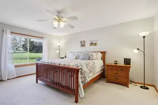 1905 Hunter Ct, Waukesha, WI 53189 - Photo 16