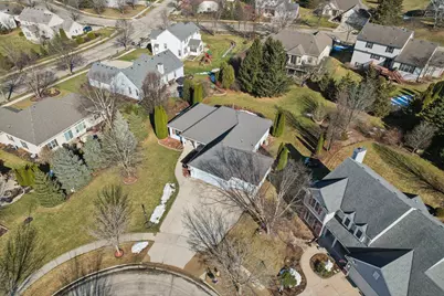 1905  Hunter Ct, Waukesha, WI 53189 - Photo 38