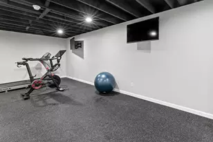 10022 N Miller Ct, Mequon, WI 53092 - Photo 28