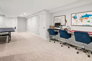 10022 N Miller Ct, Mequon, WI 53092 - Photo 26