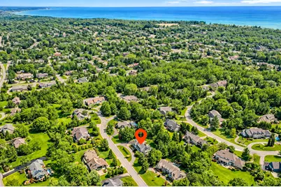 10022 N Miller Ct, Mequon, WI 53092 - Photo 34