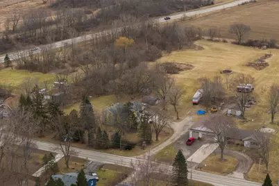 3977 E Elm Rd, Oak Creek, WI 53154 - Photo 6