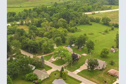 3977 E Elm Rd, Oak Creek, WI 53154 - Photo 6