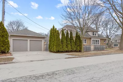 4901 N Hollywood Ave, Whitefish Bay, WI 53217 - Photo 26