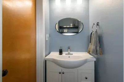 225 W Alta Loma Cir, Thiensville, WI 53092 - Photo 14