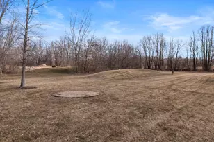 3850 Strawberry Glen Dr, Jackson, WI 53012 - Photo 38