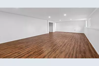 3850  Strawberry Glen Dr, Jackson, WI 53012 - Photo 34