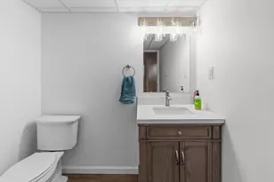 3850 Strawberry Glen Dr, Jackson, WI 53012 - Photo 36