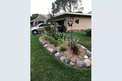 3009 S 74th St, West Allis, WI 53219 - Photo 30