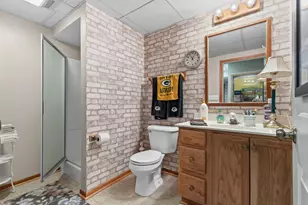 3009 S 74th St, West Allis, WI 53219 - Photo 28