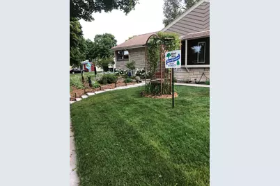 3009 S 74th St, West Allis, WI 53219 - Photo 32