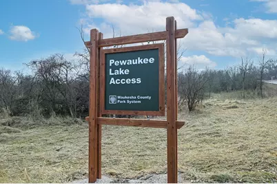 W299N2857  Maple Ave, Delafield, WI 53072 - Photo 26