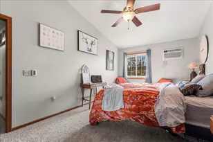 359 Minz Park Cir, West Bend, WI 53095 - Photo 20