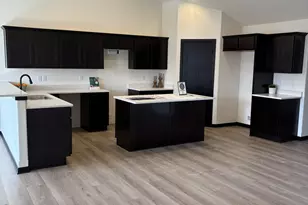 121 Resort Dr, Johnson Creek, WI 53038 - Photo 22