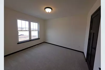 123  Resort Dr, Johnson Creek, WI 53038 - Photo 6