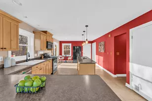 W313S6637 Spring Dr, Mukwonago, WI 53149 - Photo 8