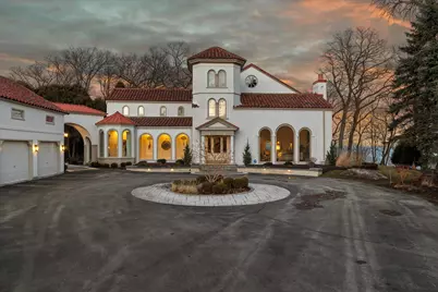 7032 N Barnett Ln, Fox Point, WI 53217 - Photo 40