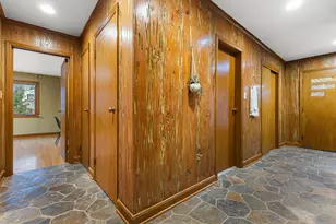 8307 N Greenvale Rd, Fox Point, WI 53217 - Photo 34