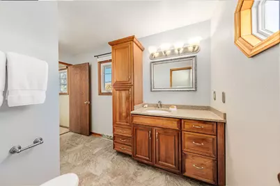 621 E Mary Ln, Oak Creek, WI 53154 - Photo 26