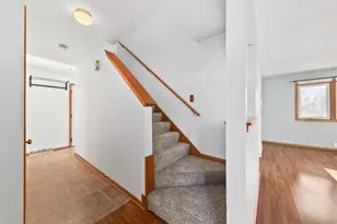 621 E Mary Ln, Oak Creek, WI 53154 - Photo 18