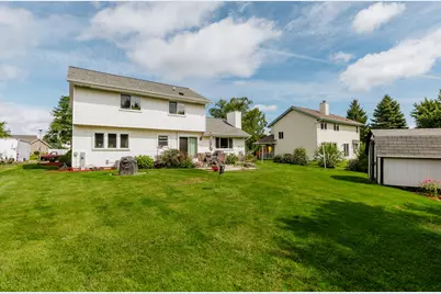 621 E Mary Ln, Oak Creek, WI 53154 - Photo 38