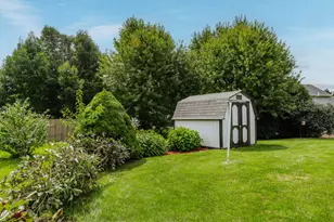 621 E Mary Ln, Oak Creek, WI 53154 - Photo 36