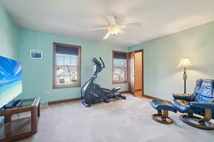 6435 River Pointe Dr, Franklin, WI 53132 - Photo 28