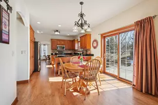 6435 River Pointe Dr, Franklin, WI 53132 - Photo 12