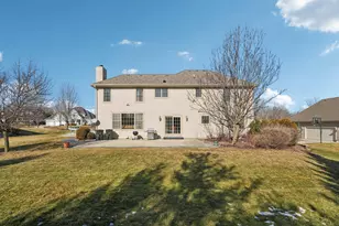 6435 River Pointe Dr, Franklin, WI 53132 - Photo 34