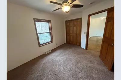 710 W Blackhawk Dr, Fort Atkinson, WI 53538 - Photo 16