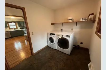 710 W Blackhawk Dr, Fort Atkinson, WI 53538 - Photo 8