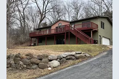 710 W Blackhawk Dr, Fort Atkinson, WI 53538 - Photo 1