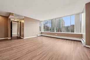 1409 N Prospect Ave, Milwaukee, WI 53202 - Photo 2