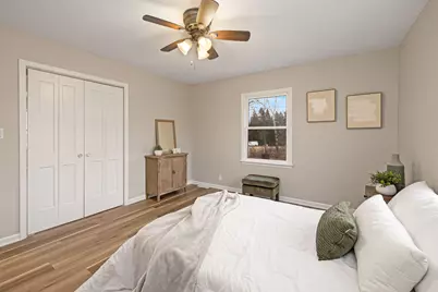 N76W14092  Appleton Ave, Menomonee Falls, WI 53051 - Photo 10