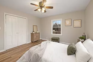 N76W14092 Appleton Ave, Menomonee Falls, WI 53051 - Photo 10