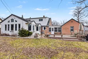 4503 N 106th St, Wauwatosa, WI 53225 - Photo 2