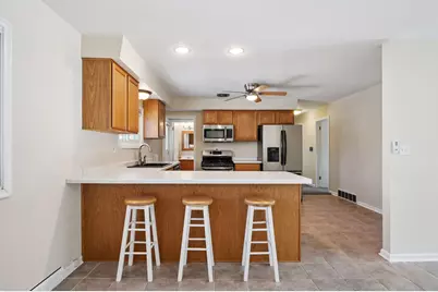 12660  Pinewood Rd, Brookfield, WI 53005 - Photo 14