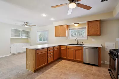 12660  Pinewood Rd, Brookfield, WI 53005 - Photo 16