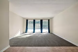 12660 Pinewood Rd, Brookfield, WI 53005 - Photo 8