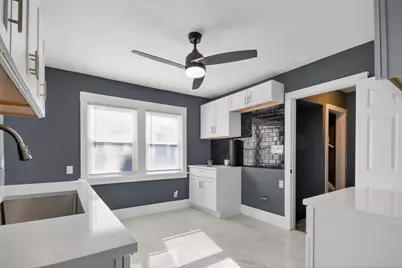 3815 N Vel R Phillips Ave, Milwaukee, WI 53212 - Photo 12