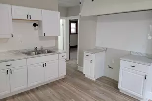 4215 N 26th St, Milwaukee, WI 53209 - Photo 2