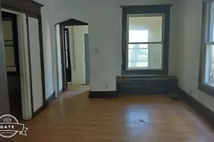 2037 N 40th St, Milwaukee, WI 53208 - Photo 4