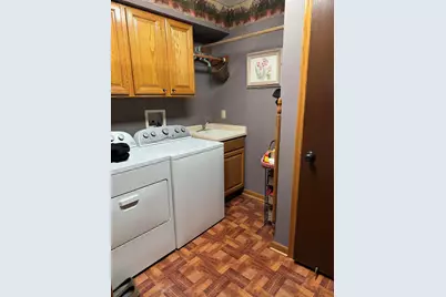 511  Small Farm Rd, Mukwonago, WI 53149 - Photo 12