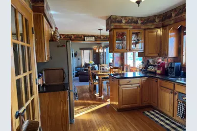 511  Small Farm Rd, Mukwonago, WI 53149 - Photo 2