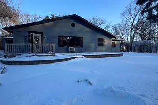 13010 W Honey Ln, New Berlin, WI 53151 - Photo 4