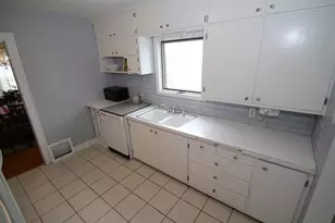 2114 N 19th St, Sheboygan, WI 53081 - Photo 8