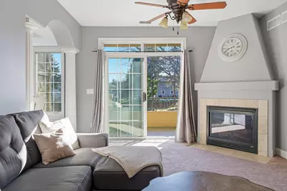 2912  University Dr #201, Waukesha, WI 53188 - Photo 10