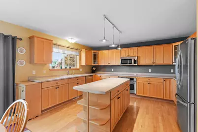 4832  Wood Duck Way, West Bend, WI 53095 - Photo 2