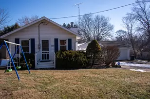 N3220 Acacia Rd, Geneva, WI 53147 - Photo 2