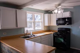 N3220 Acacia Rd, Geneva, WI 53147 - Photo 8